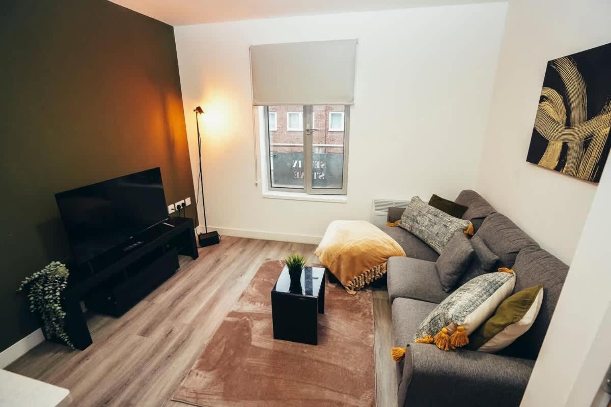 1Br City Centre Apt, Self Check In, Wifi, By Derbnb シェフィールド エクステリア 写真